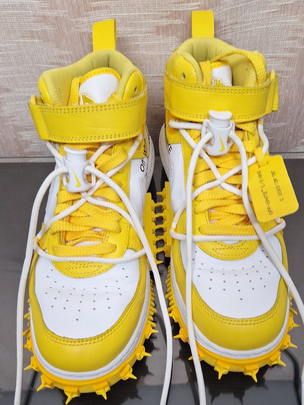 Nike Kids High-Top Sneakers in Yellow & White